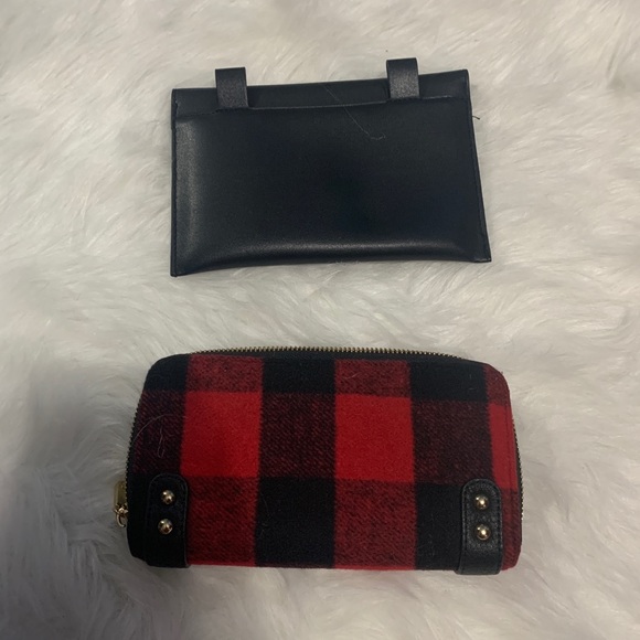 Wallets - Picture 2 of 2